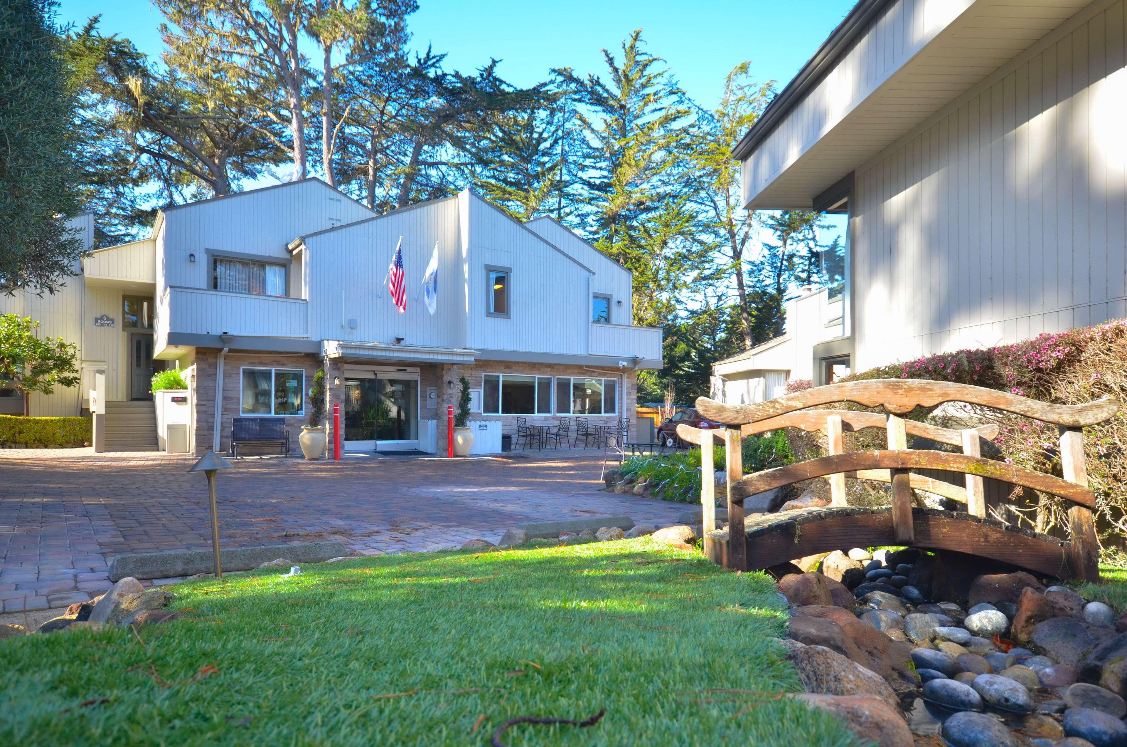 Best Western The Inn & Suites Pacific Grove Exterior foto